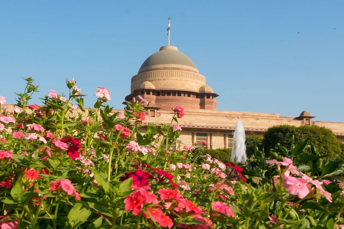 Rashrapati Bhavan's Iconic Mughal Garden Renamed 'Amrit Udyan' | All About the Historical Heritage