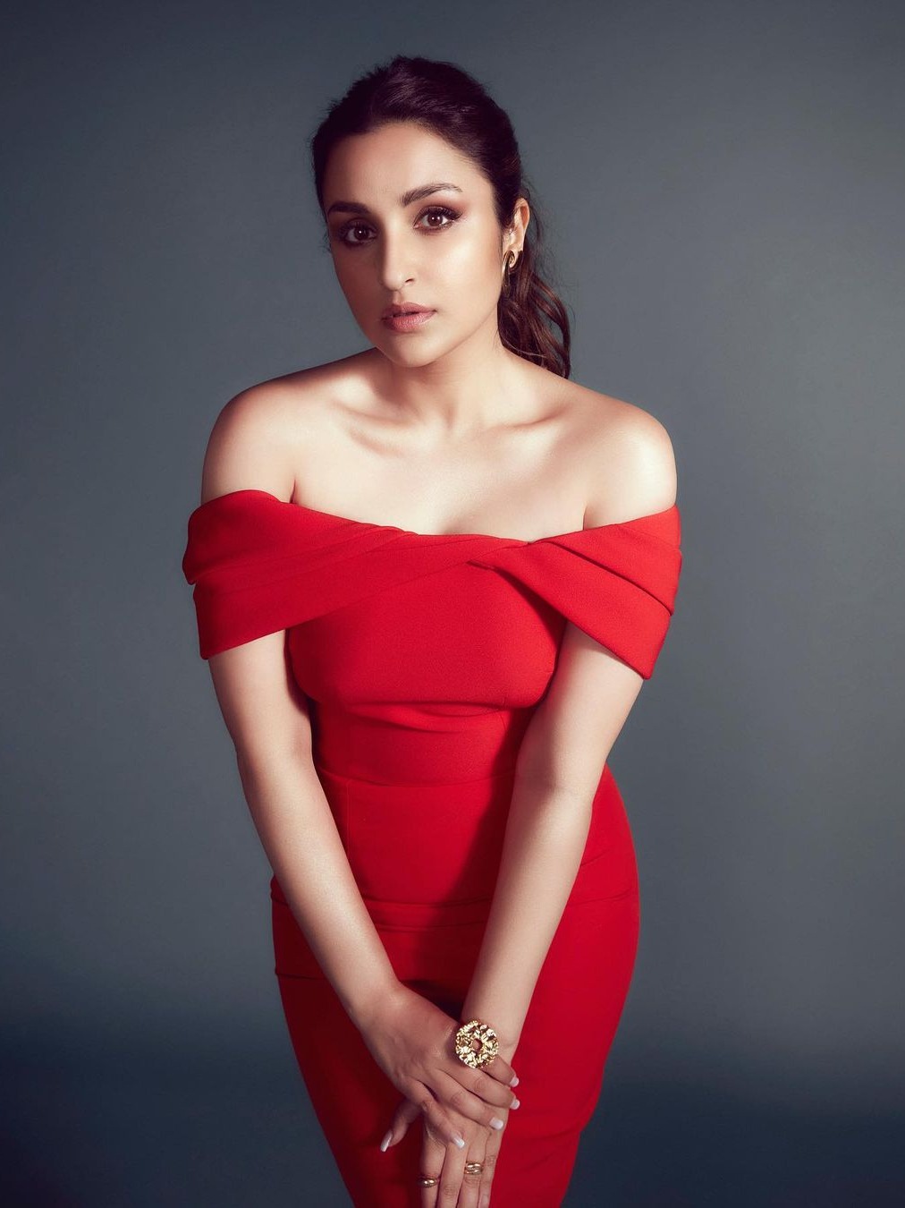 Parineeti Chopra Never Disappoints In Red Color