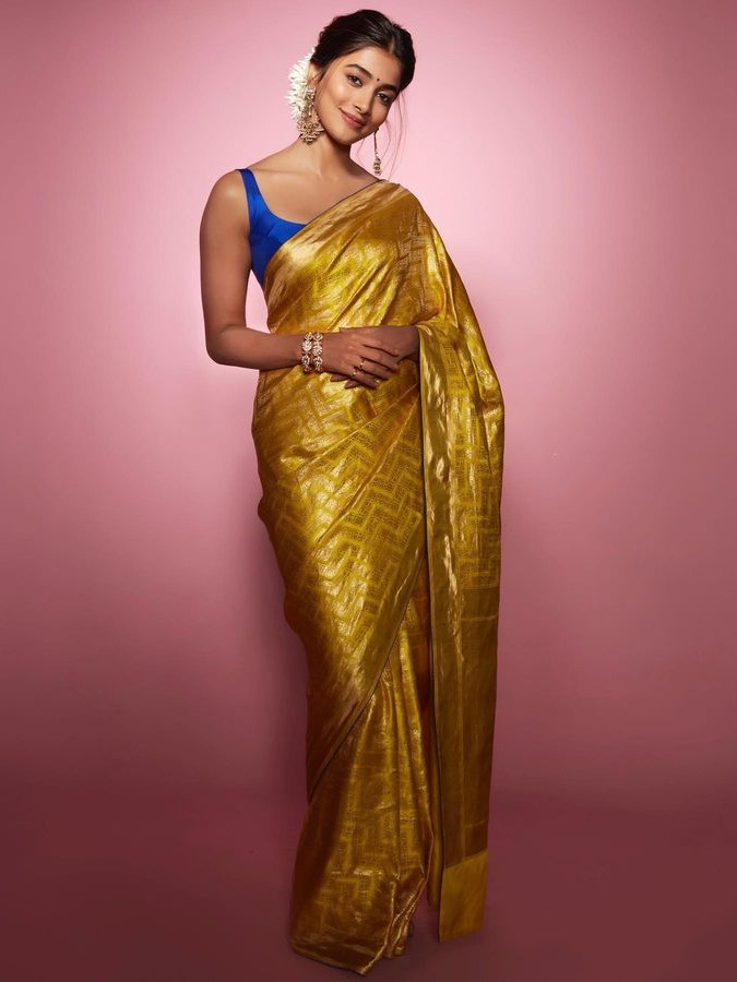 Pooja Hegde’s Most Beautiful Saree Looks