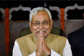 CM Nitish Kumar Tells Officials to Ensure No Stubble Burning Takes Place in Bihar